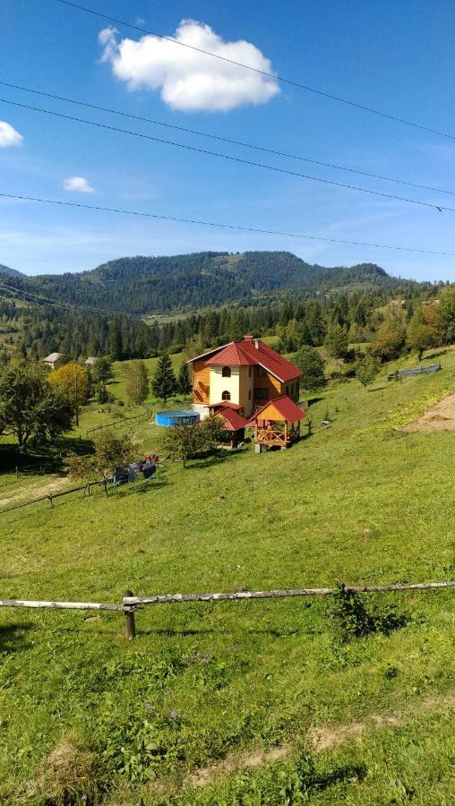 Zacharovany Karpaty Slavske Exterior photo